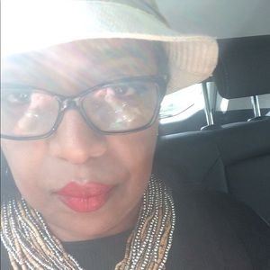 Meet your Posher, Melody